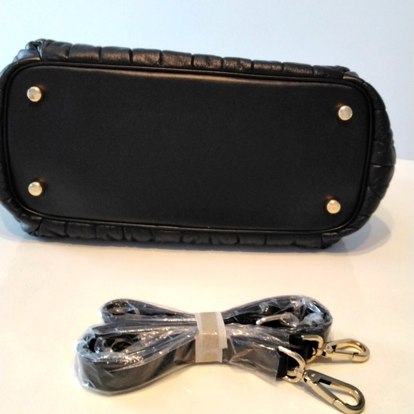 COACH Quilted Ally Satchel in black, large - Picture 9 of 9